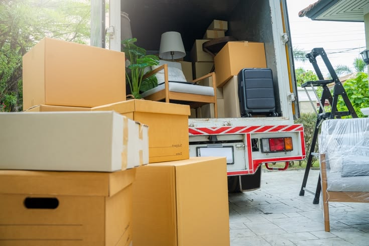 Licensed furniture movers in Dubai loading 2 bedroom apartment items