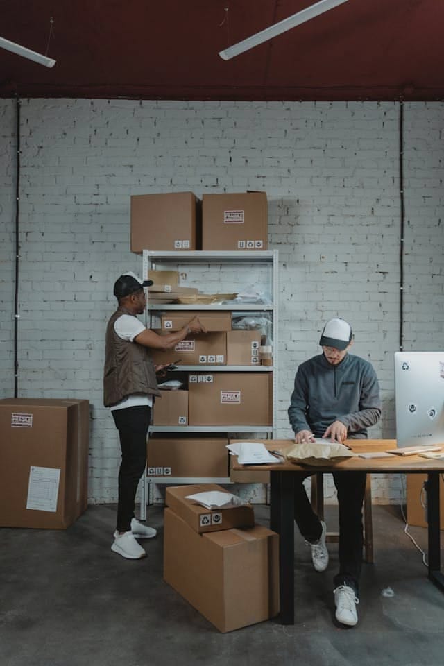corporate movers Dubai packing office equipment safely