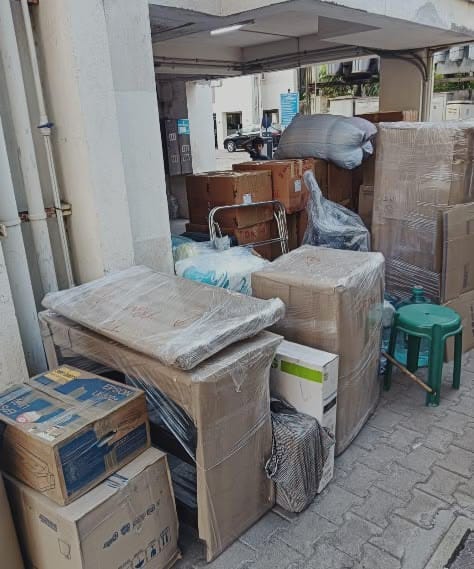 Villa movers in Palm Jumeirah with professional packing materials