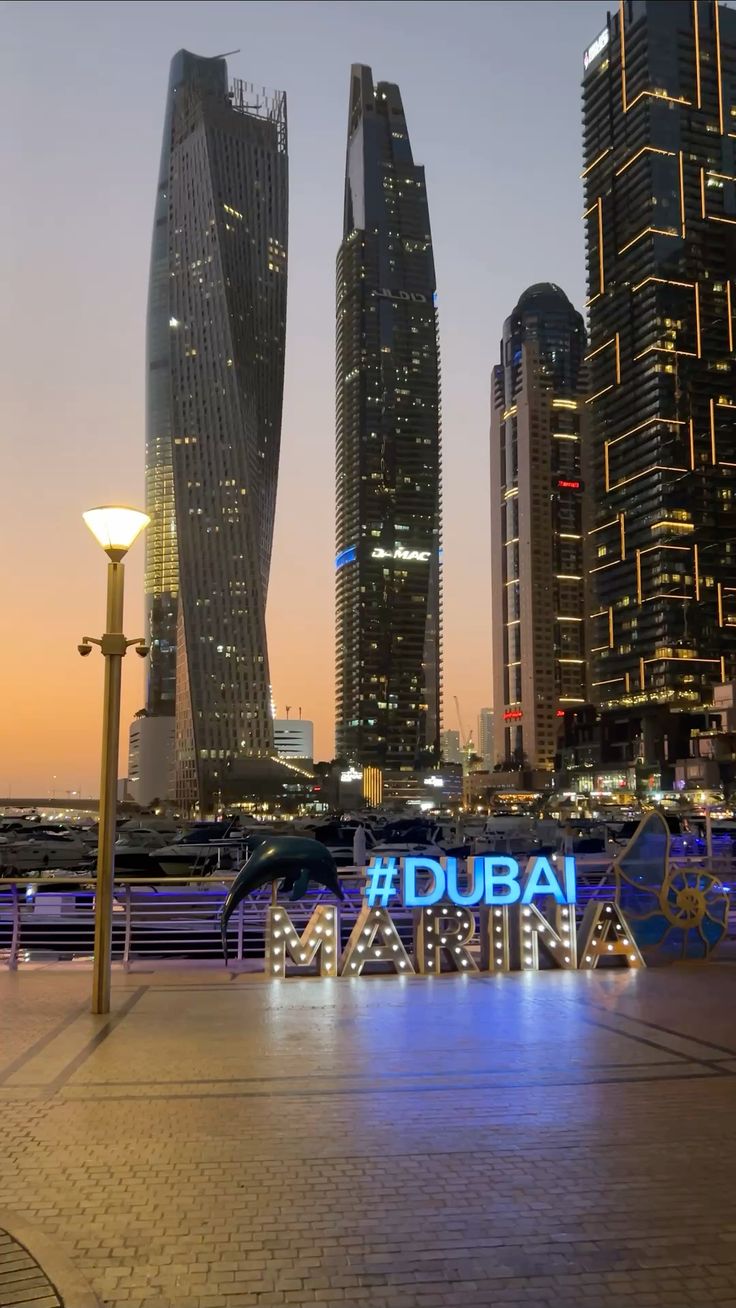 Dubai Marina movers handling high-rise apartment relocation