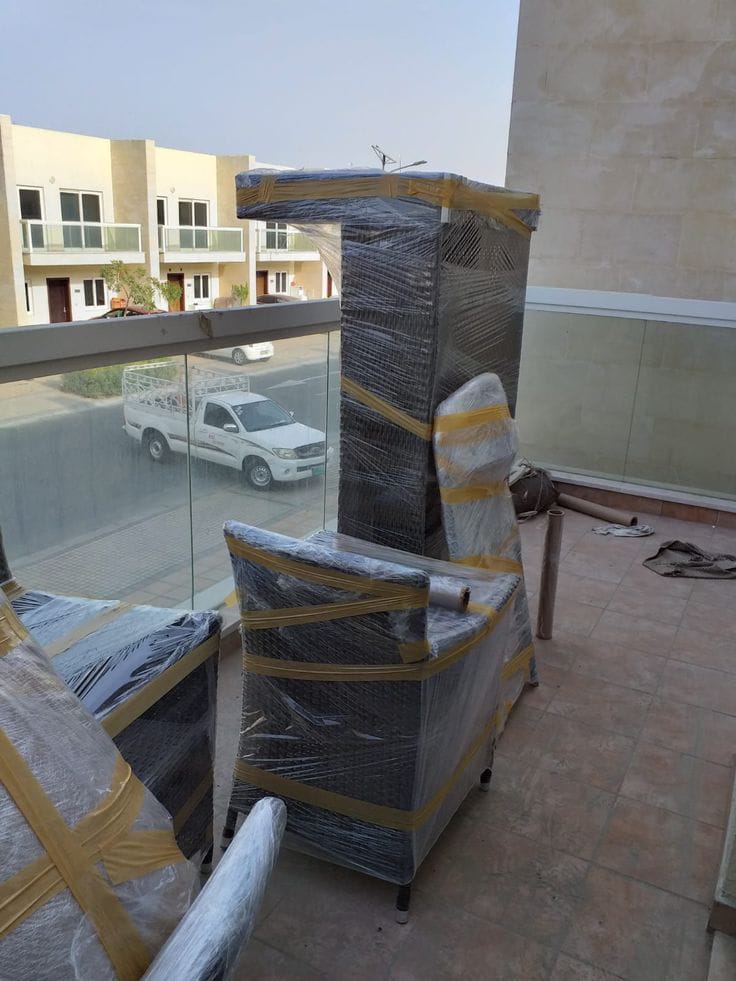 Professional villa movers and packers in Dubai handling home relocation